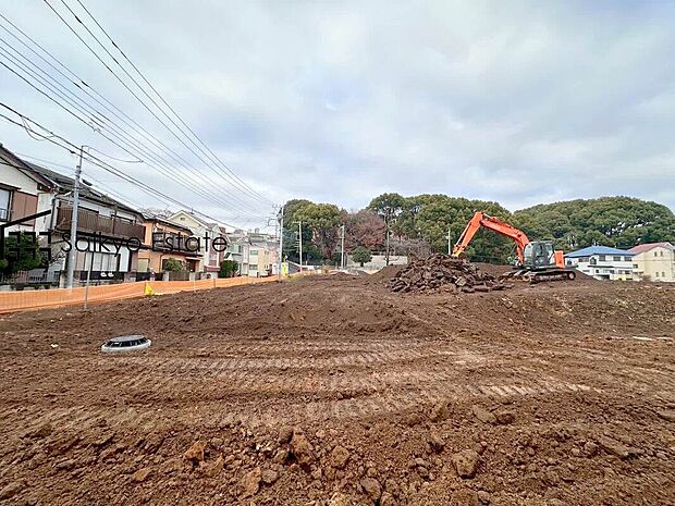 【現地写真】住宅性能表示制度6項目で最高等級を取得!耐震性に優れ、建物の劣化軽減や構造の安定、ホルムアルデヒド対策が施された確かな品質の住まいです!