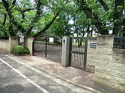 観泉寺幼稚園 約740ｍ(徒歩約10分)
