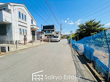 前面道路を含む現地写真