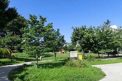 境南中央公園 約1129ｍ(徒歩約15分)