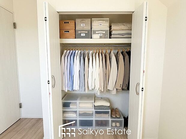 【収納【施工例】】各居室に収納を設けておりますので、衣類の他にもカバンや小物など何でも収納して、居室の全空間を有効活用できます♪
