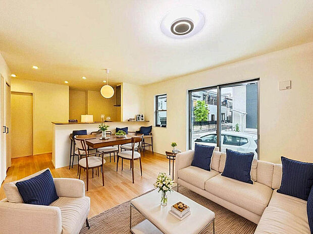 【施工例:LDK】
LDK17.25帖の開放的な3LDKプラン!
LDKに床暖房が備わっており、足先が冷えやすい方でも過ごしやすい空間を創り出します!