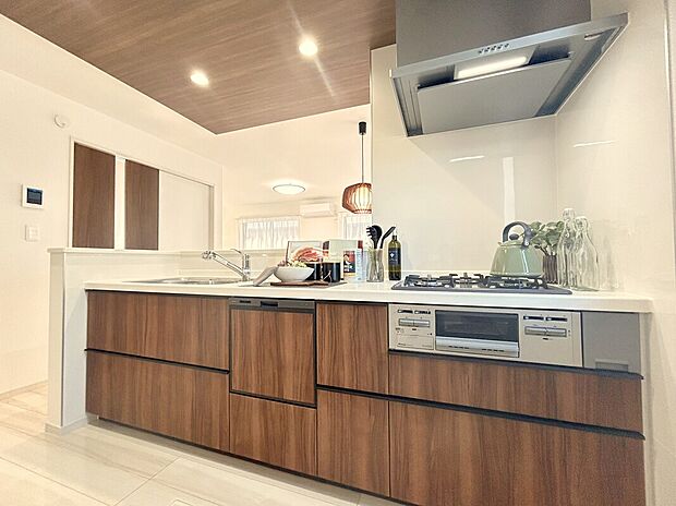 【建物プラン例:Kitchen】
食洗器搭載システムキッチンを採用可能!