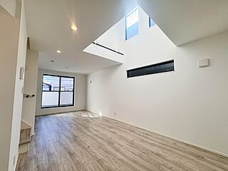 【駅徒歩6分】開放的なウッドデッキが備わったモダンな佇まいのデザイナーズ邸宅 ～杉並区浜田山1～ その他