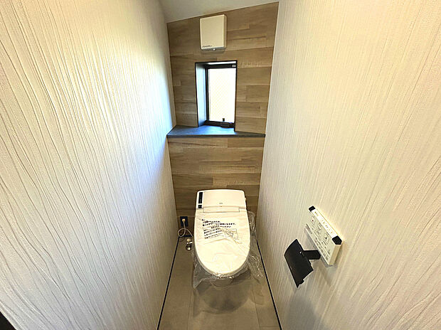 【【Toilet】】各階にトイレがあるので、朝慌ただしい時間帯に混む心配が減ります。わざわざトイレのために階段を昇り降りをせずに済みます。