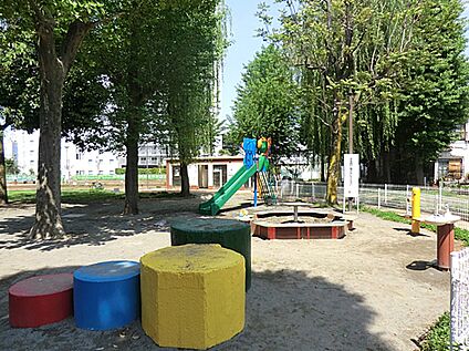 南長崎はらっぱ公園 1300ｍ(徒歩17分)