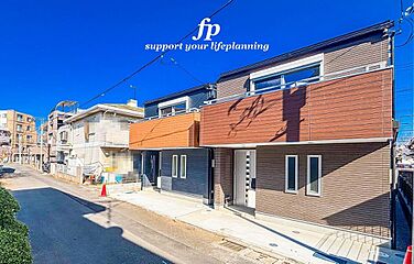 [西武多摩川線「多磨」駅徒歩5分の好立地、固定階段式小屋裏収納付きの家。] その他