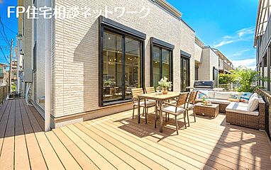 「住宅性能評価取得の家。」 外観