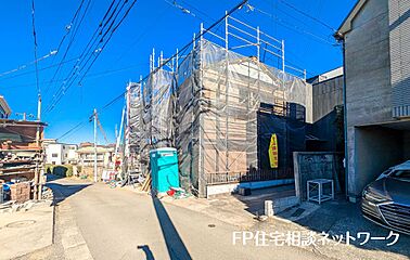 【西武新宿線 西武柳沢駅徒歩10分、小中学校も徒歩10分以内の立地です。】 外観