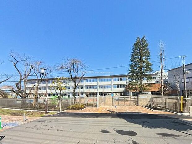 府中市立府中第三小学校