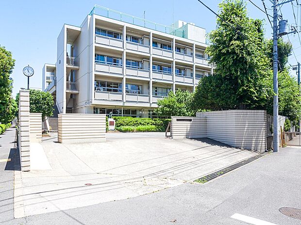 府中市立府中第九中学校(約410m)