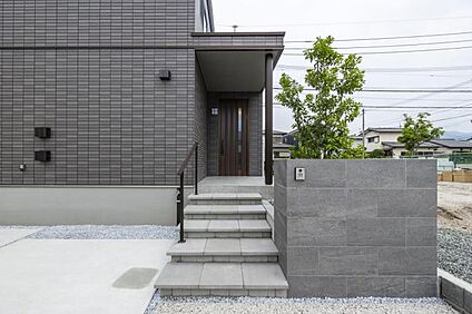 外観【8号地】（2025年6月撮影）