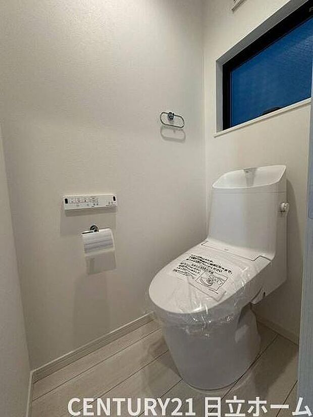 【トイレ】《トイレ》 ■清潔感のある落ち着いたトイレ。