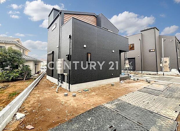 【現地外観写真】生活環境が整った暮らしやすい立地で快適な暮らしを。