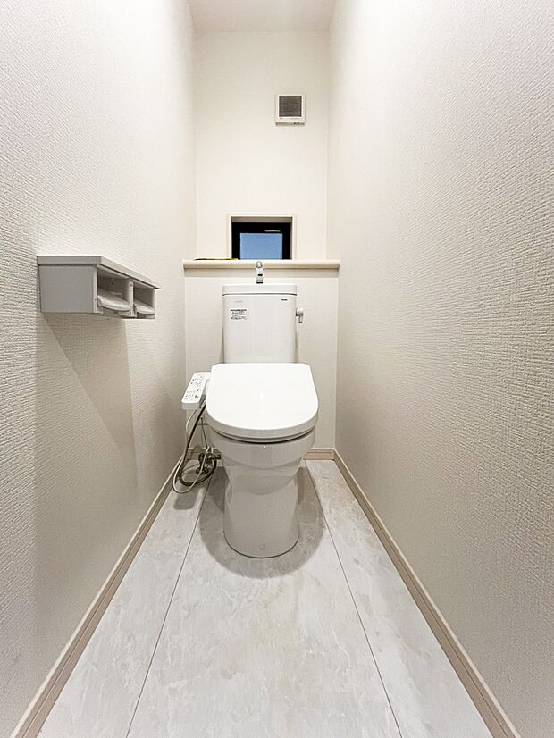 【トイレ】いつも綺麗に清潔に！ウォッシュレット付きトイレです。