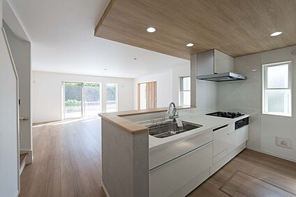 会話が楽しめるキッチン