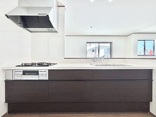 毎日使うキッチンだから、使いやすさ＆お手入れのしやすさにこだわりました。 