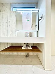 足立区佐野２丁目　新築一戸建て　全３棟　買い物やグルメが満喫できる大型商業施設が近くにあるお家(25952904) その他