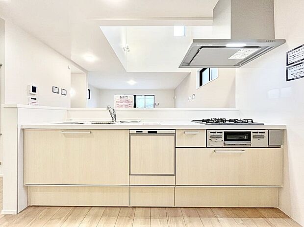 毎日使うキッチンだから、使いやすさ&お手入れのしやすさにこだわりました。