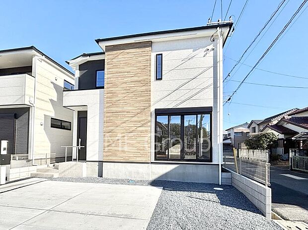 暮らしやすさと居心地の良さにこだわったシンプルで飽きのこないデザイン ！