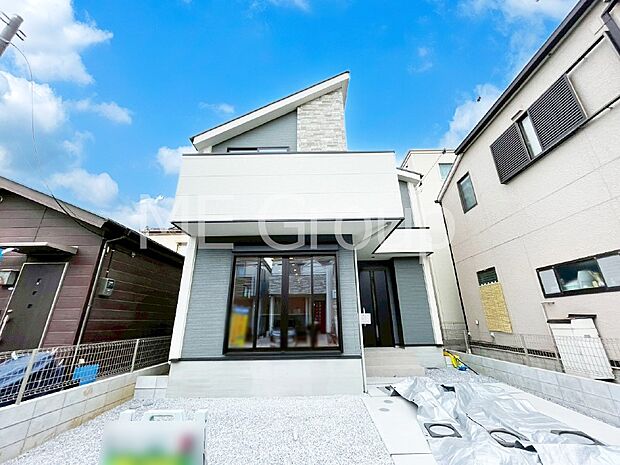 たっぷりの陽光と心地よい風が舞い込む住まい