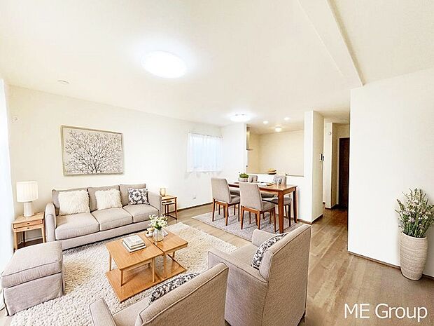 落ち着いた雰囲気のＬＤＫは家族みんなの快適空間※家具はCGです