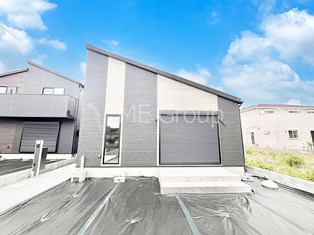 たっぷりの陽光と心地よい風が舞い込む住まい