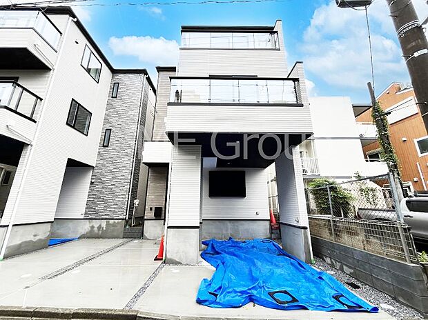 たっぷりの陽光と心地よい風が舞い込む住まい