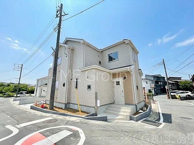 暮らしやすさと居心地の良さにこだわったシンプルで飽きのこないデザイン !