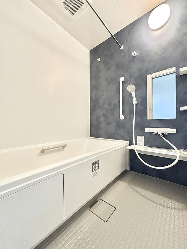 【浴室】一日の疲れを癒やす大切なバスタイム。ゆっくりとお風呂を楽しんで疲れをとりたいですね!