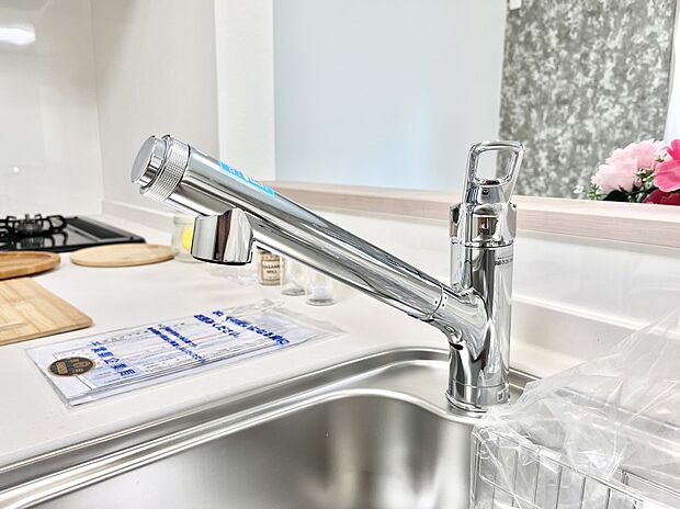 【蛇口一体型浄水器】いつでも清潔なおいしいお水を。一つの水栓で水道水と浄水を使い分け。