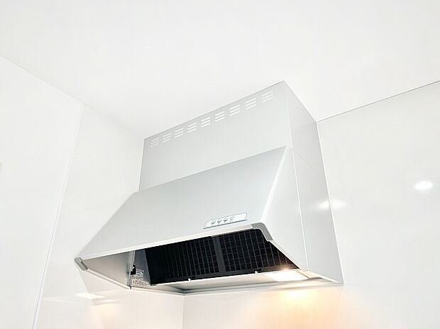 【レンジフード】基本的なお手入れはフィルターのみ!お手入れのしやすさも魅力です。