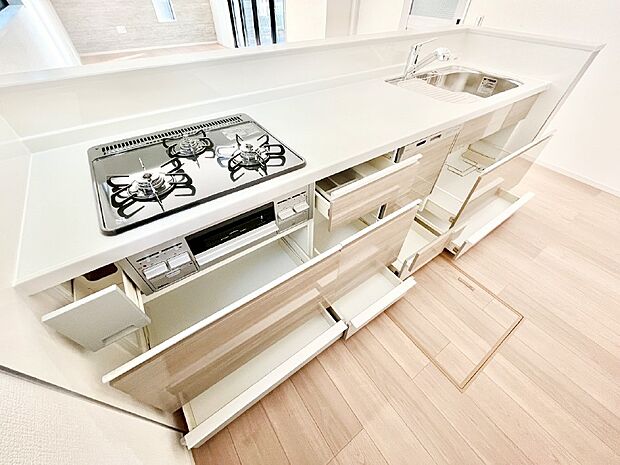 【スライド収納】使いやすさを優先したスライド式収納タイプ!