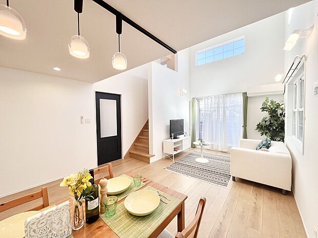 【ダイニング】家族が自然と集まる憩いのスペースになりそう