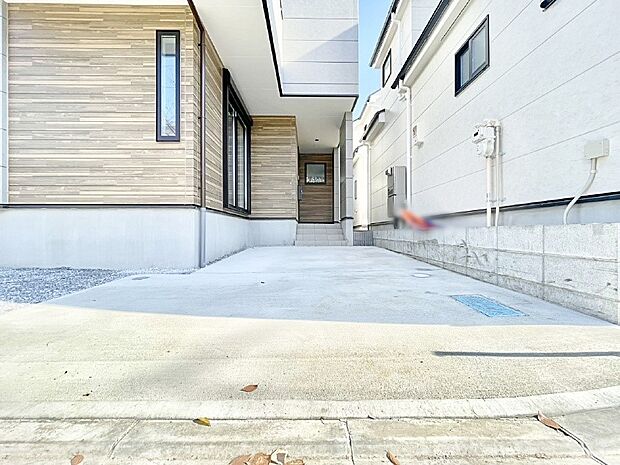 【駐車場】生活に欠かせない駐車スペース。