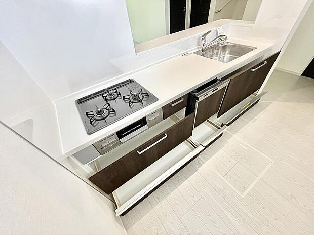 【スライド収納】使いやすさを優先したスライド式収納タイプ!