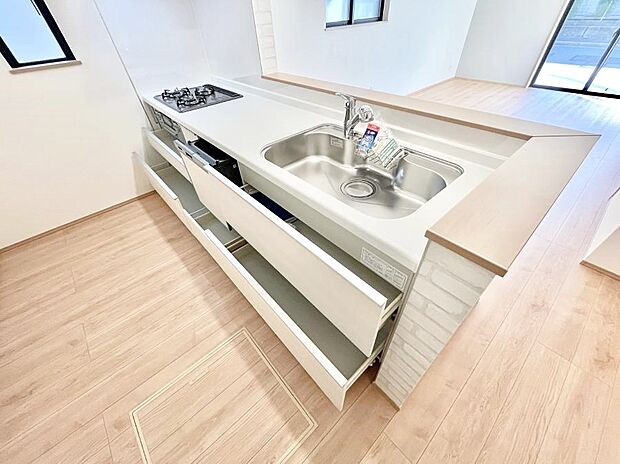 【スライド収納】使いやすさを優先したスライド式収納タイプ!