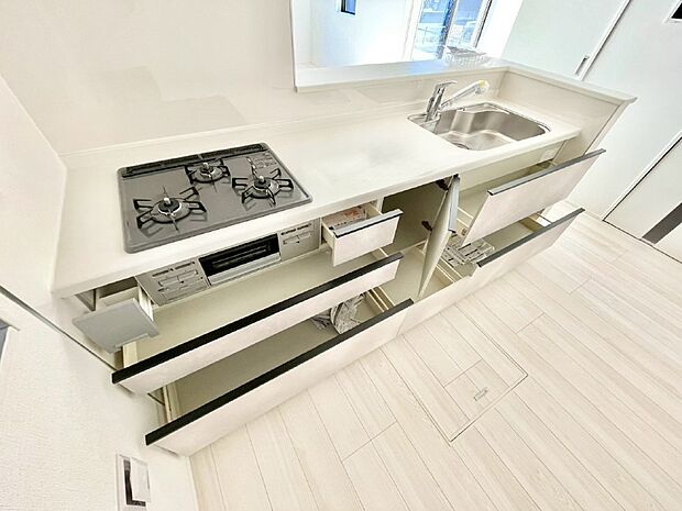 【スライド収納】使いやすさを優先したスライド式収納タイプ！