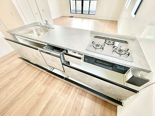 【スライド収納】使いやすさを優先したスライド式収納タイプ！