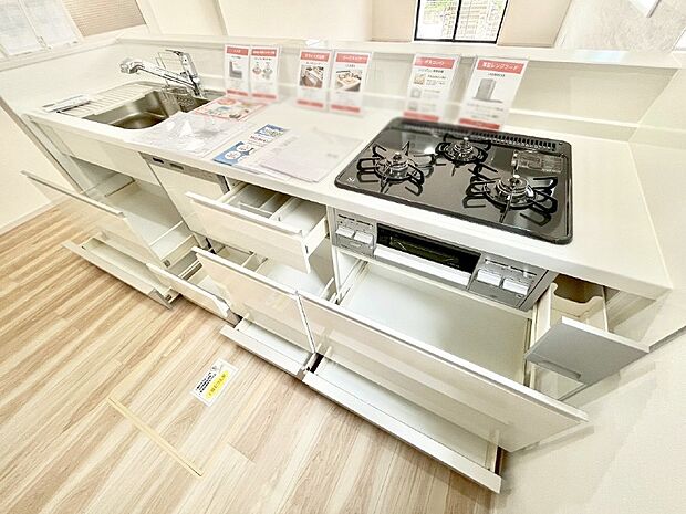 【スライド収納】使いやすさを優先したスライド式収納タイプ！