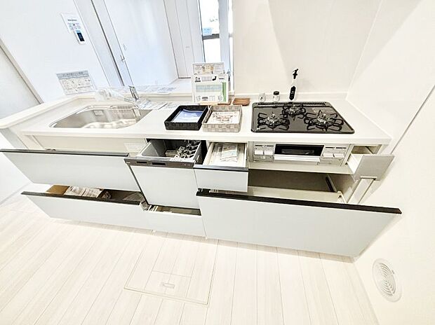 【スライド収納】使いやすさを優先したスライド式収納タイプ！