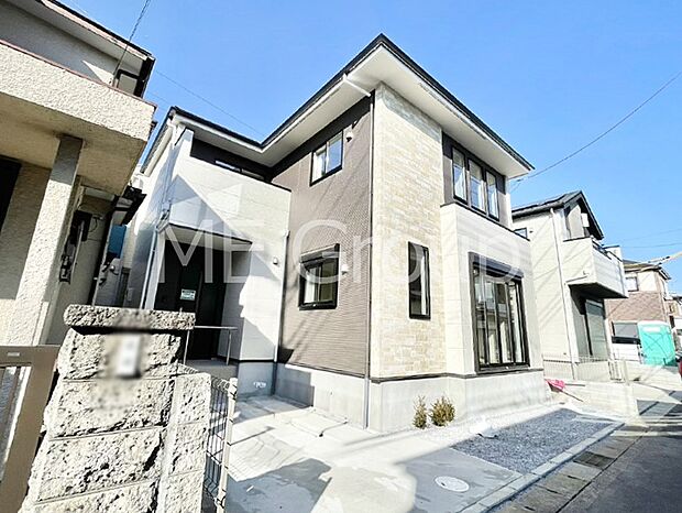 【現地外観写真】溢れる陽光でご家族の笑顔も輝く