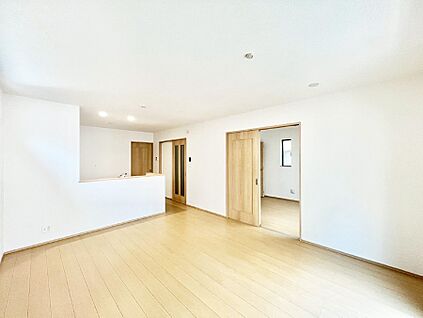 リビングダイニング