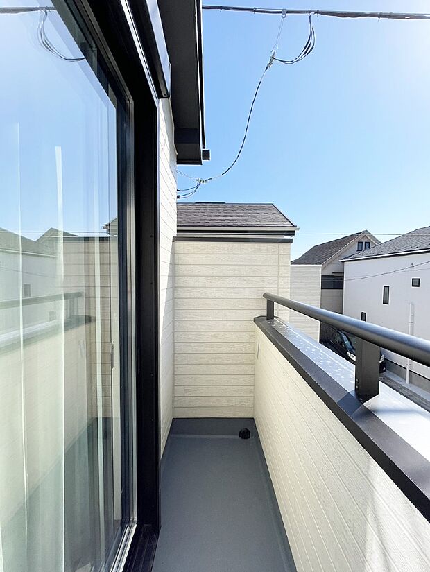 【バルコニー】風通しの良いバルコニー