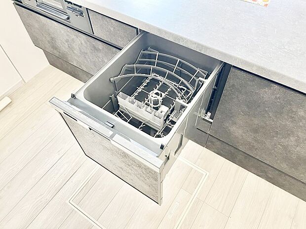 【食洗機】面倒なお片づけは食洗機にお任せ!家事の負担が減って、時間にも気持ちにもゆとりができます。