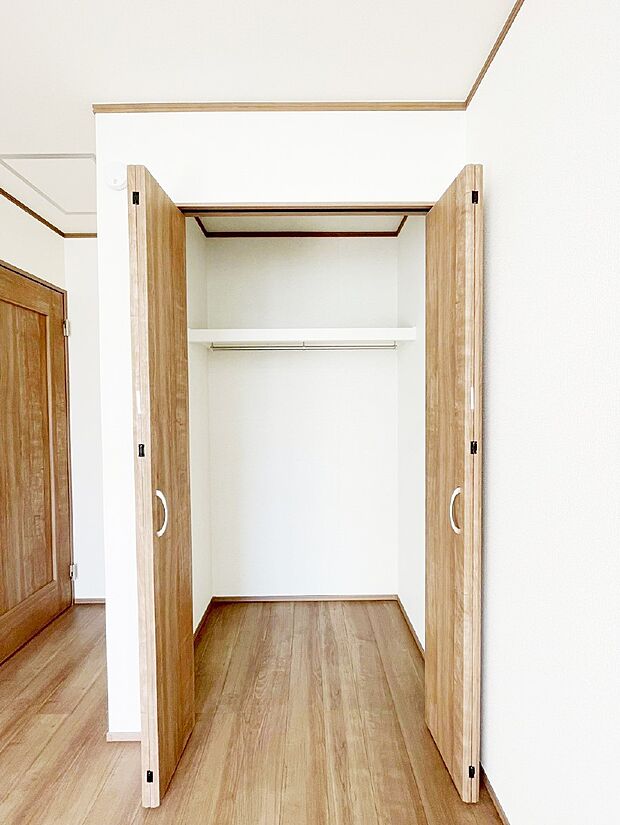 【収納】全居室クローゼット付き