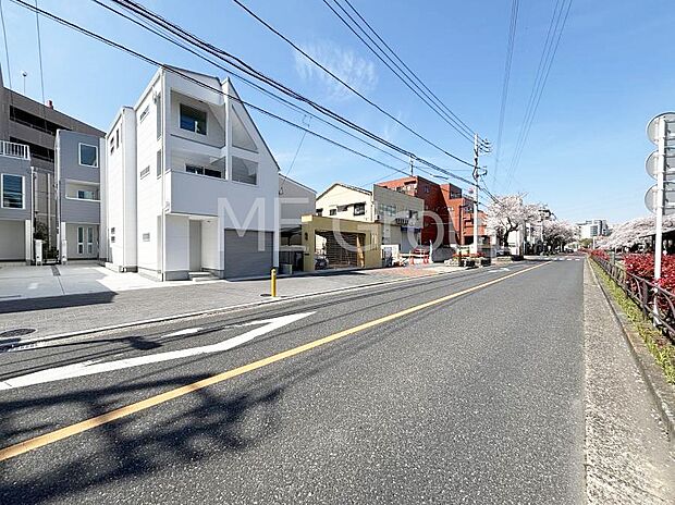 【前面道路含む現地写真】ここから始まる新生活を応援いたします
