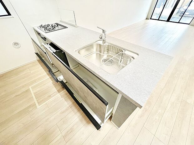 【スライド収納】使いやすさを優先したスライド式収納タイプ!