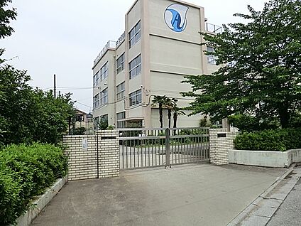 青井中学校 350m(5分)