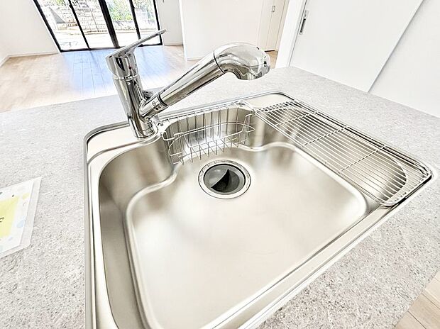 【蛇口一体型浄水器】いつでも清潔なおいしいお水を。一つの水栓で水道水と浄水を使い分け。